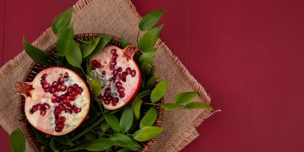 فوائد الرمان للمرأة وأهميتها لصحتها