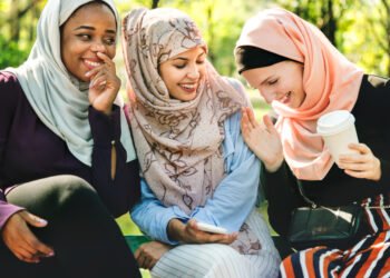مؤشر مشاركة المرأة في سوق العمل العربي