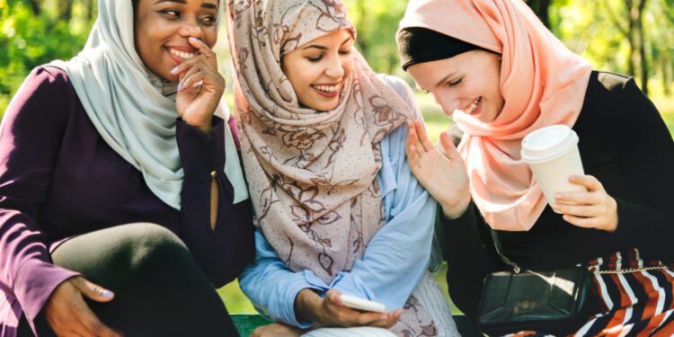 مؤشر مشاركة المرأة في سوق العمل العربي